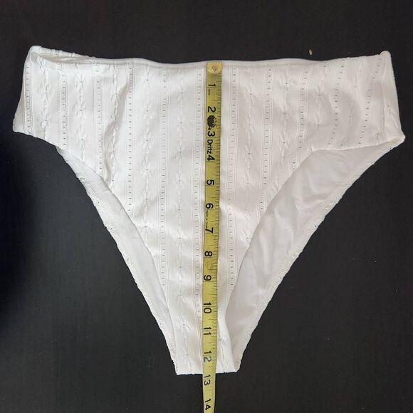 Andie Cream Swim Bottom NWT Large Cream Andie Swim Bikini Bottom Cream Swimwear - Picture 10 of 10